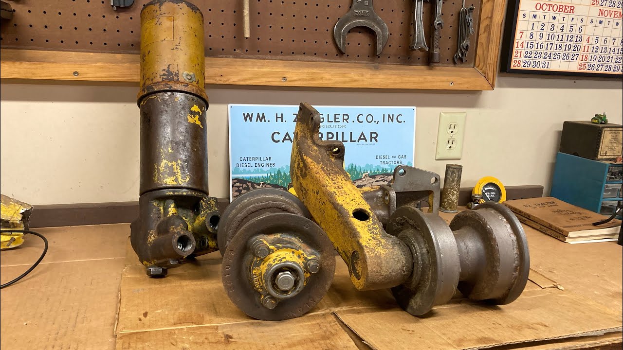 Caterpillar D2 