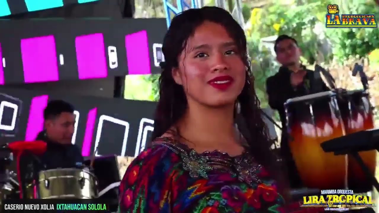 Para brindar con sentimiento con Lira Tropical