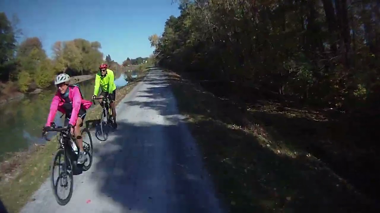 Canal Chambly...piste cyclable....