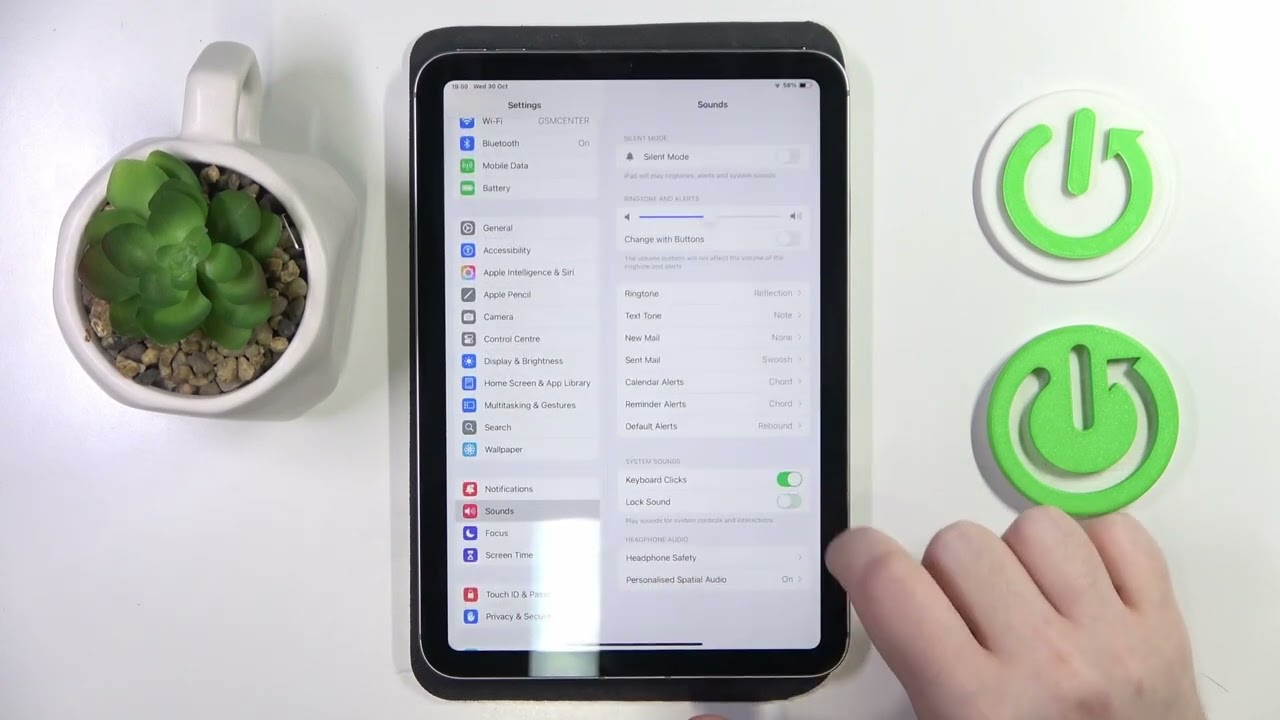 APPLE iPad mini (2024) 화면 잠금 소리 켜기/끄기