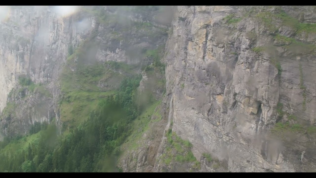 Gondelklettern in Lauterbrunnen, Bern, Schweiz.