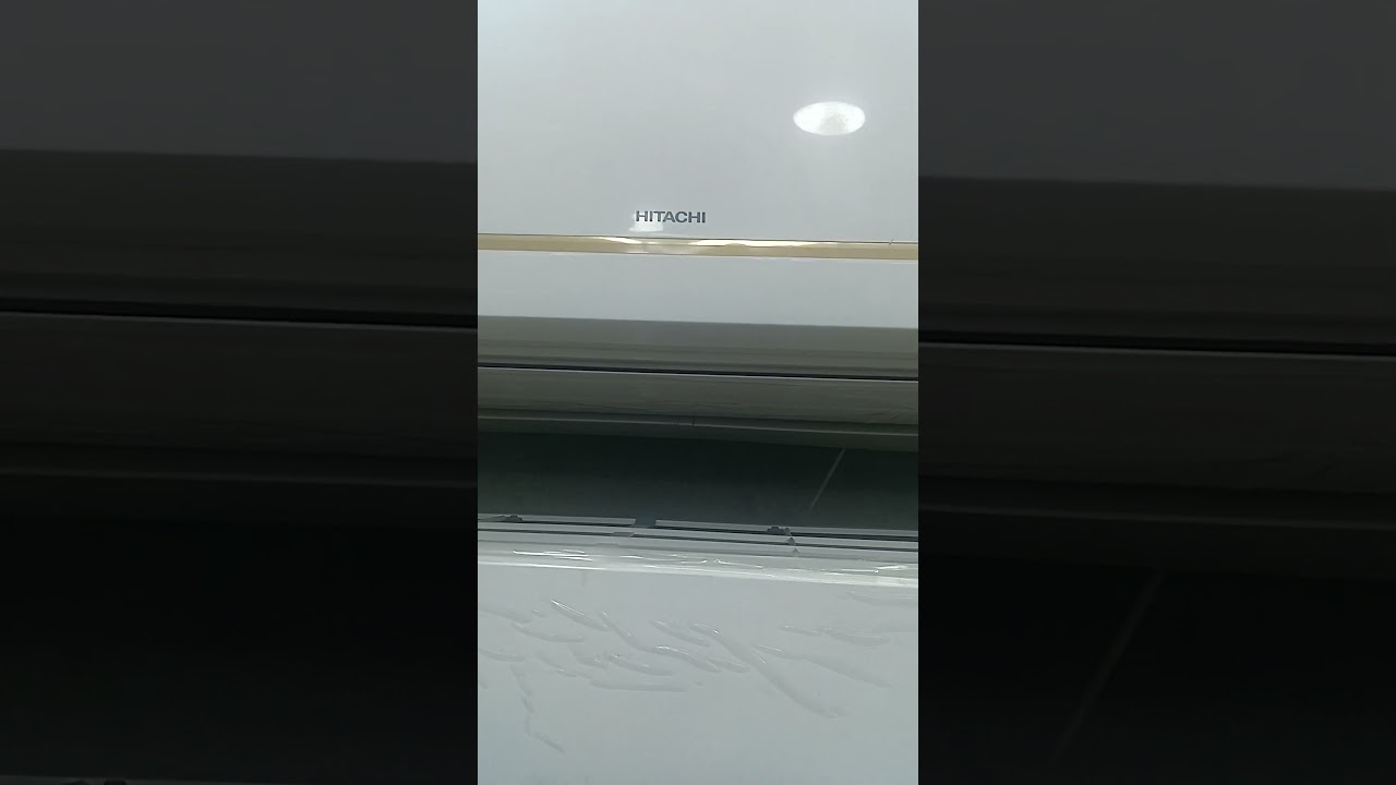 Daikin Vs Hitachi