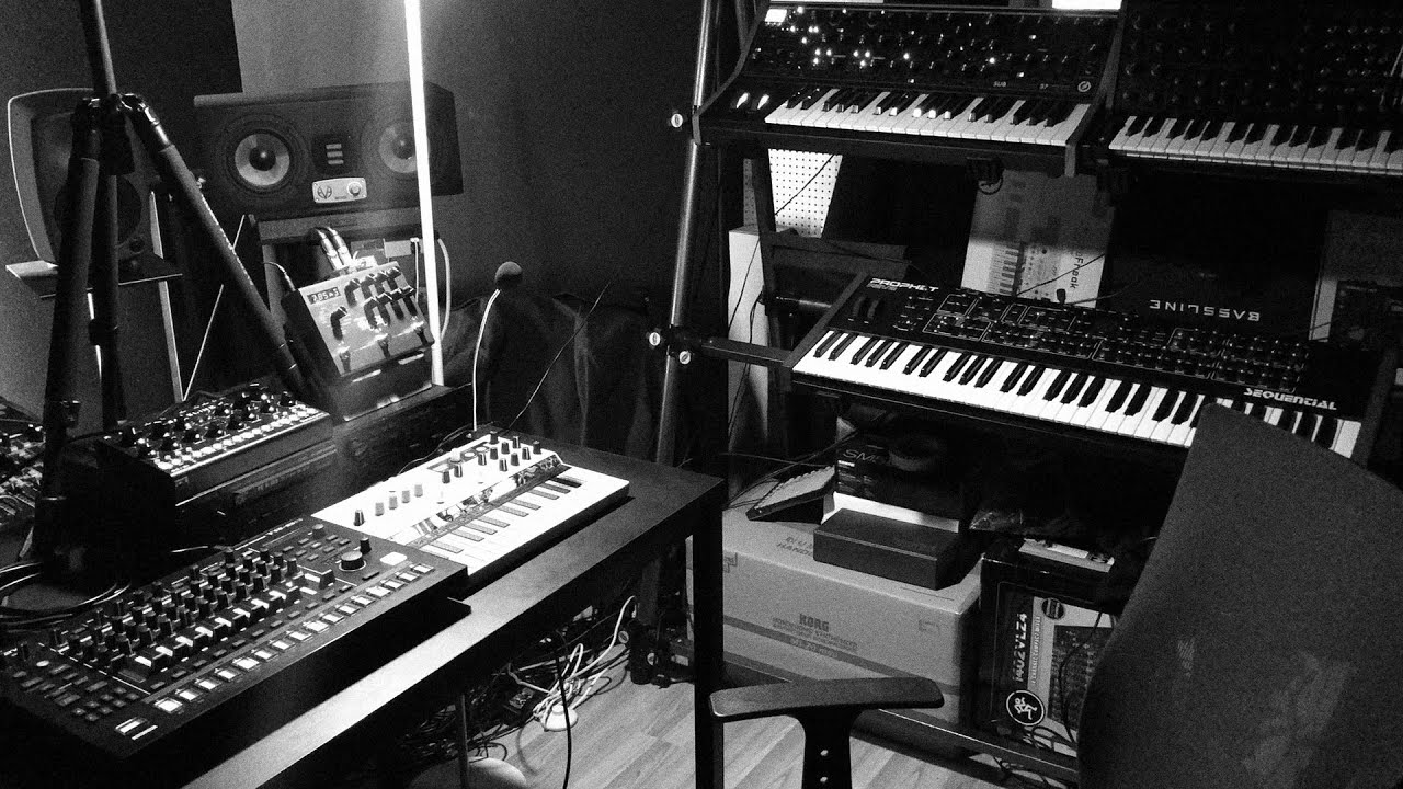 Deep House jam with Microfreak Vocoder