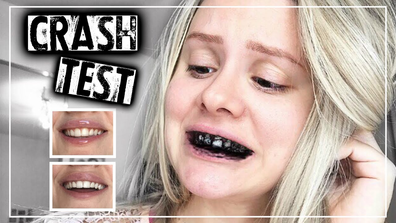 JE TESTE LE CHARBON SUR LES DENTS