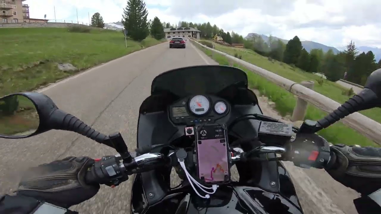 Yamaha TDM - Passo Pordoi (Pordoijoch) [RAW]