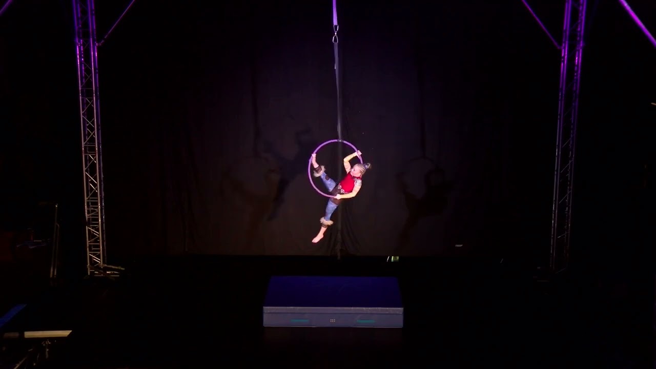 Pechová Tereza 1  místo Winter Cup 2026 AERIAL HOOP KIDS 9 11let