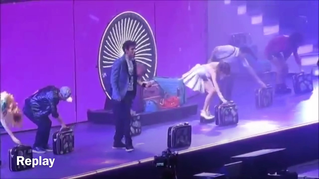 VIOLETTA LIVE BLOOPERS😜💜