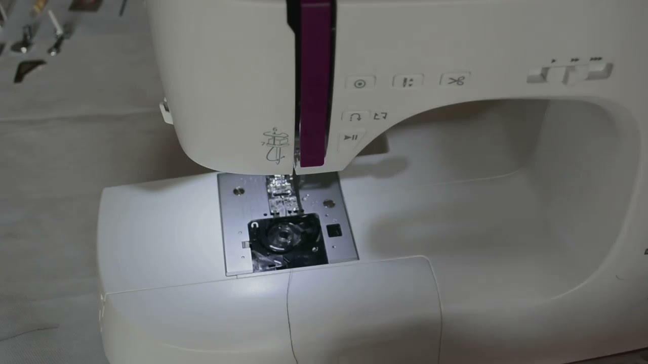 Pillole di cucito - video 3 - come fissare il filo nella spolina!
