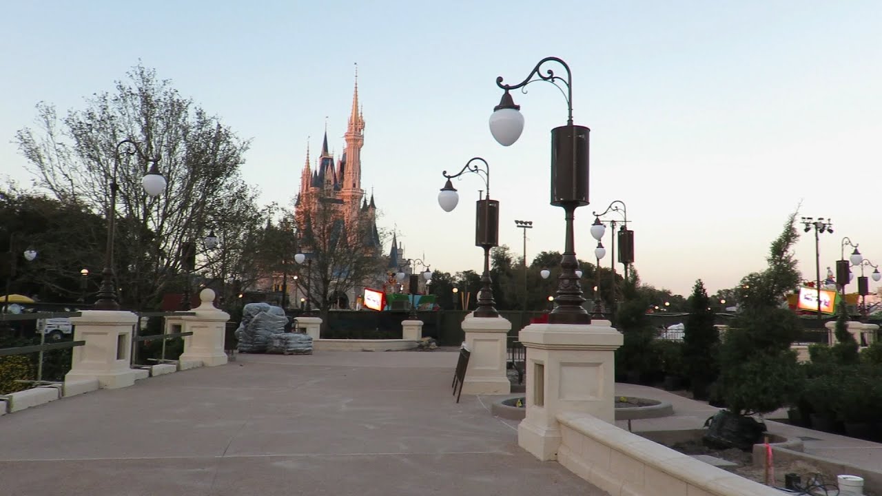 Another Magical Day At Disney's Magic Kingdom & Fireworks From A Friendship Boat! (2.10.15)!!