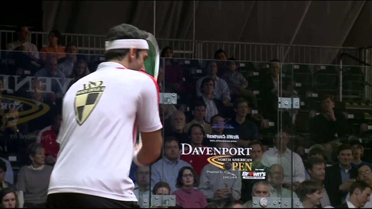 Squash tips: How to start a game
