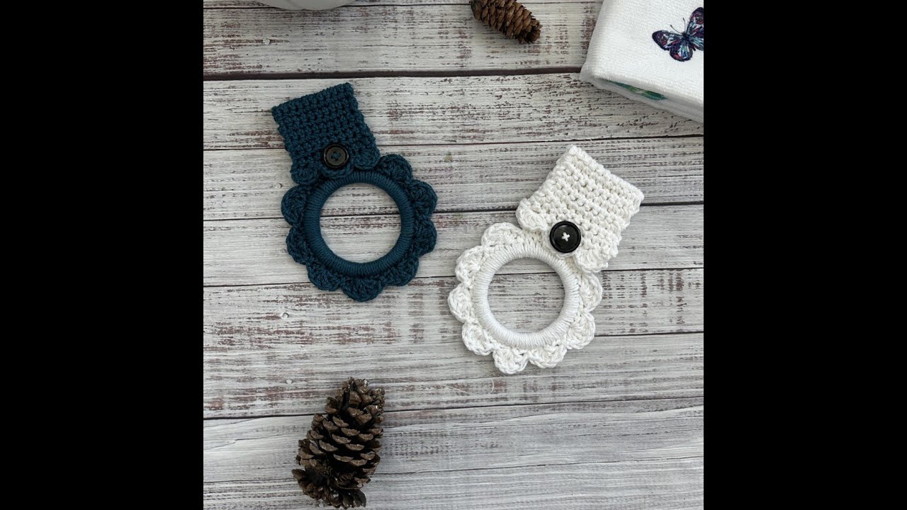 How to Crochet a Towel Holder