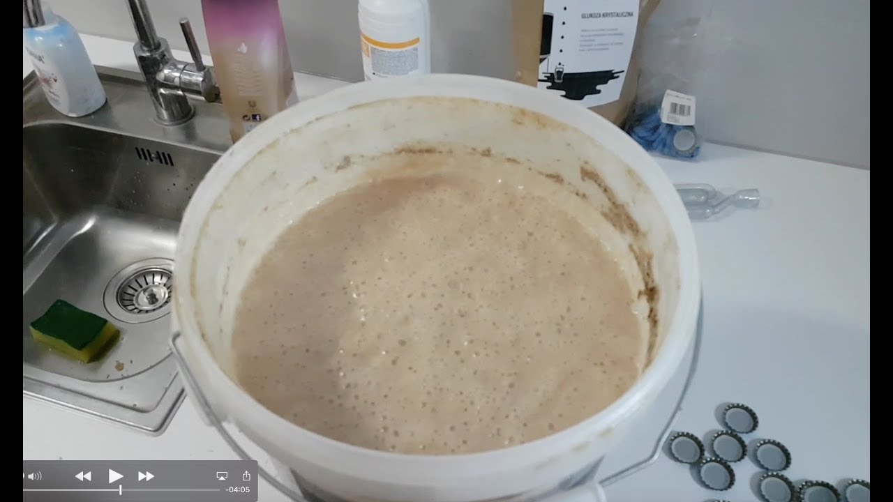 [Zrób to Sam] Zbieranie świeżych drożdży z fermentującej brzeczki