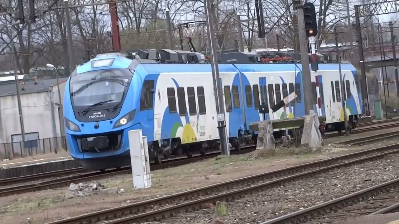 Pociągi na stacji Szczecinek. 9.04.2025.