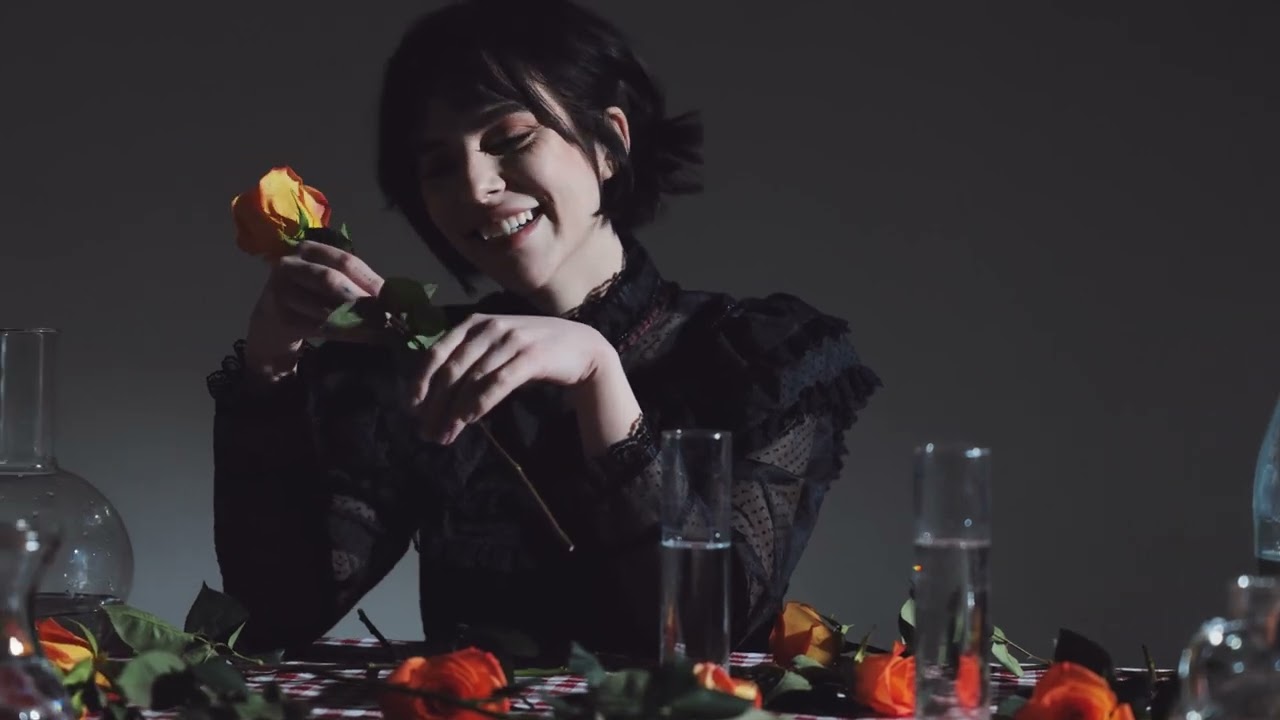 OS ICONOCLASTAS   FLORES MALDITAS