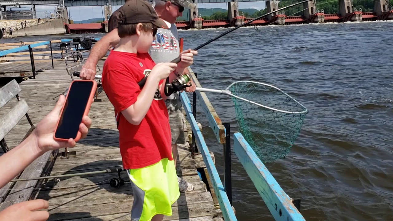 13 Year Old Lands Huge 50+ inch Sturgeon