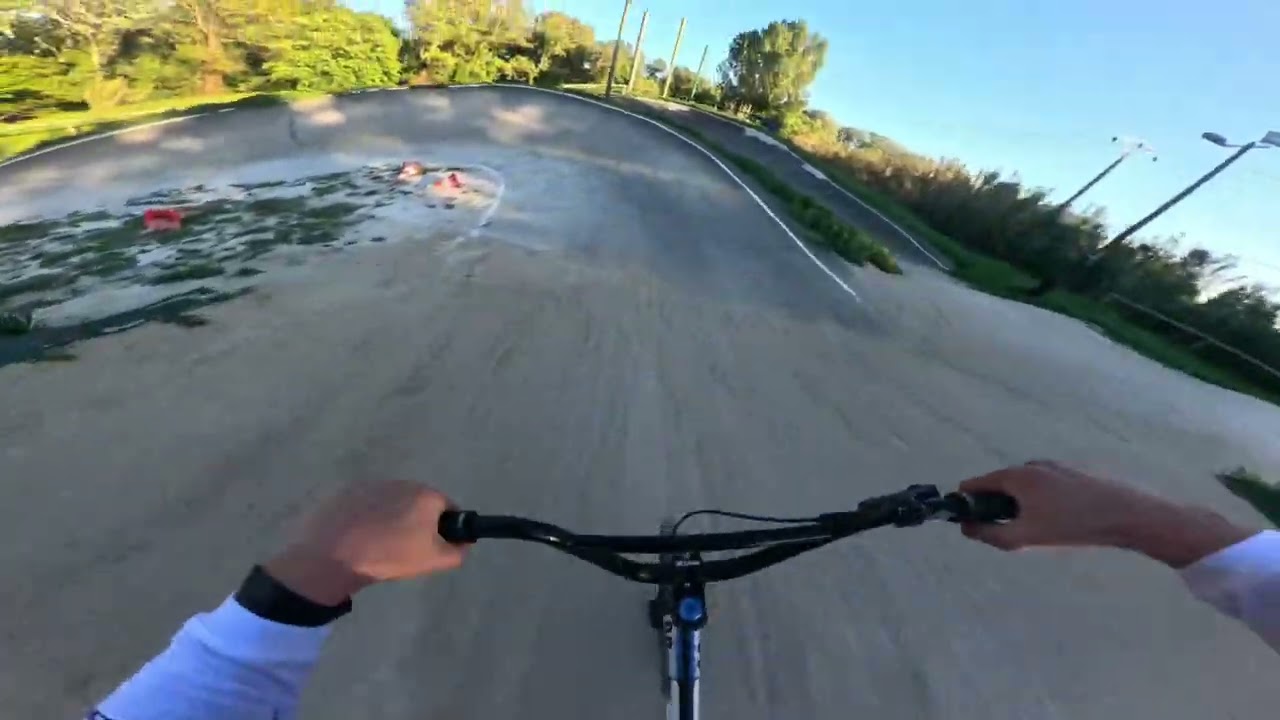 Pernes les fontaines / bmx race