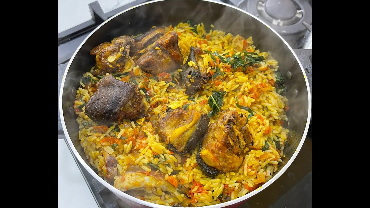 NATIVE JOLLOF RICE aka PALM OIL RICE #jollofrice #ricerecipe #recipevideo #palmoil
