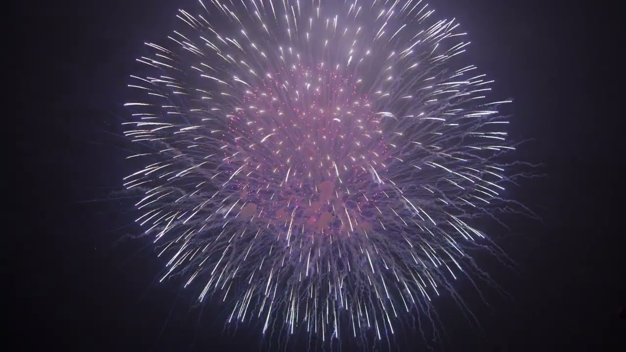 XXL Bomben bis 300mm zum 25 Jubil&auml;um von Pyrounion