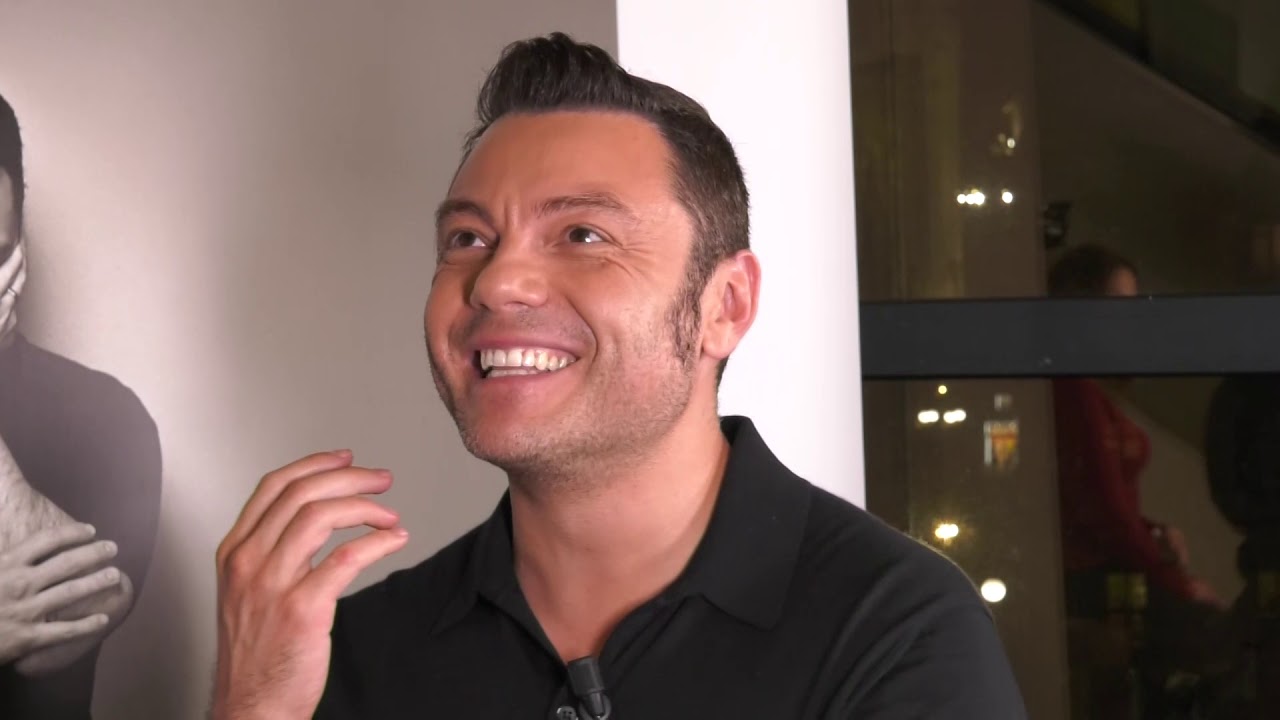 TIZIANO FERRO senza veli: 