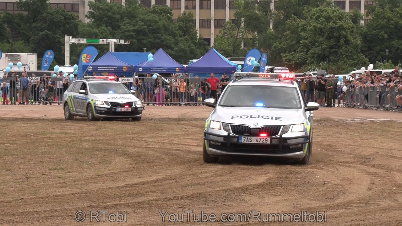 Prague Police pursuit demonstration with 3 Skoda Octavia cruisers [CZ | 10.6.2023]