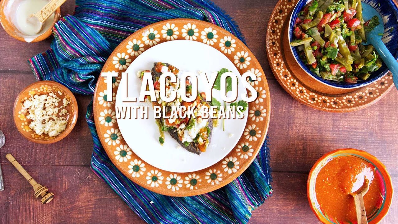 Tlacoyos (How to Make Vegan Bean Tlacoyos)