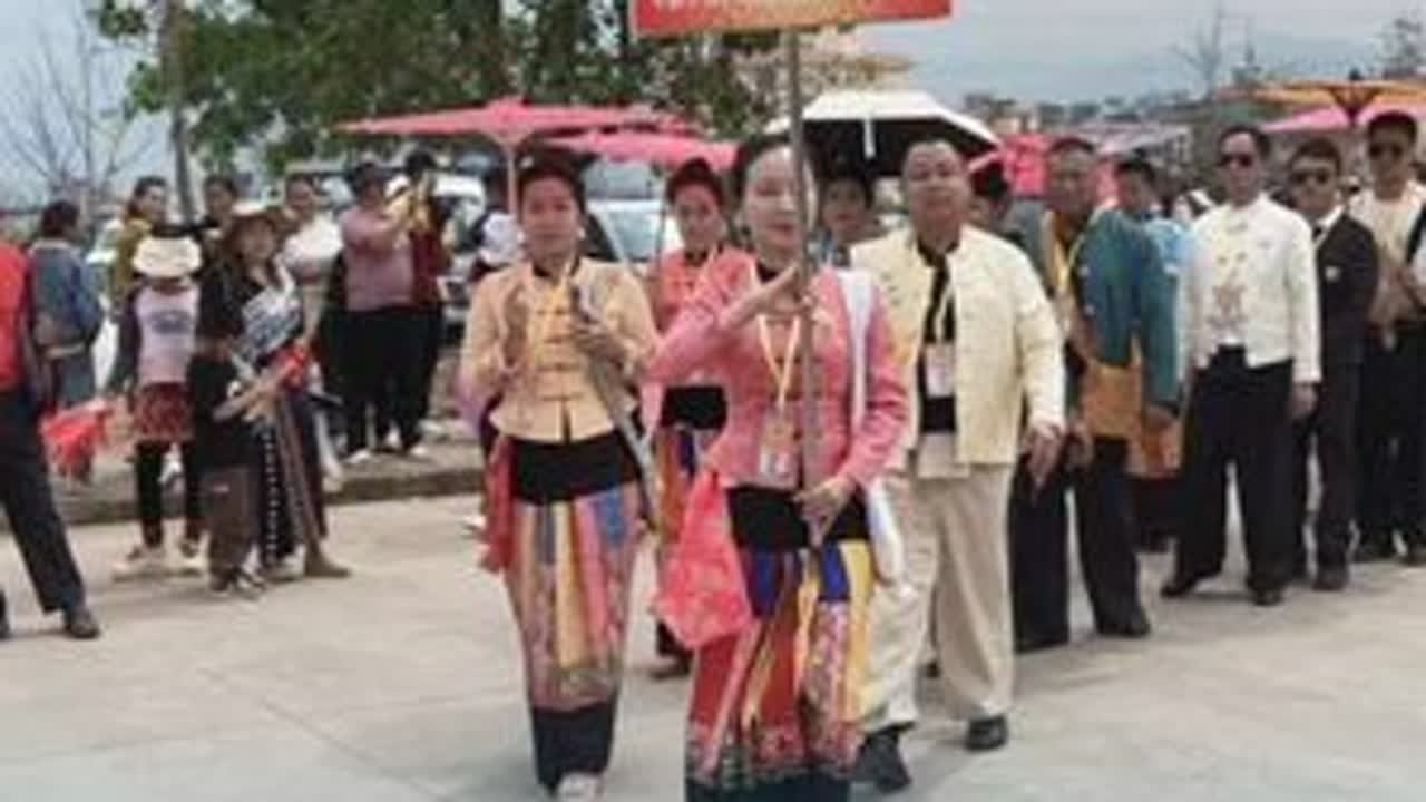 芒市各界傣学会代表参加景颇族目瑙纵歌节 #热门#有一种叫云南的生活#好在芒市心之所向#美在德宏#有一个美丽的地方德宏