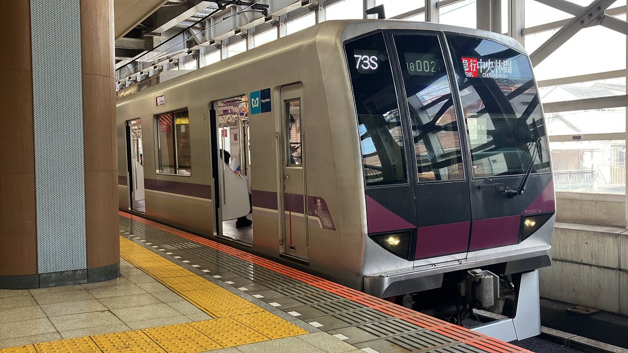 急行中央林間行き　08系　08-102F　北千住を出発！