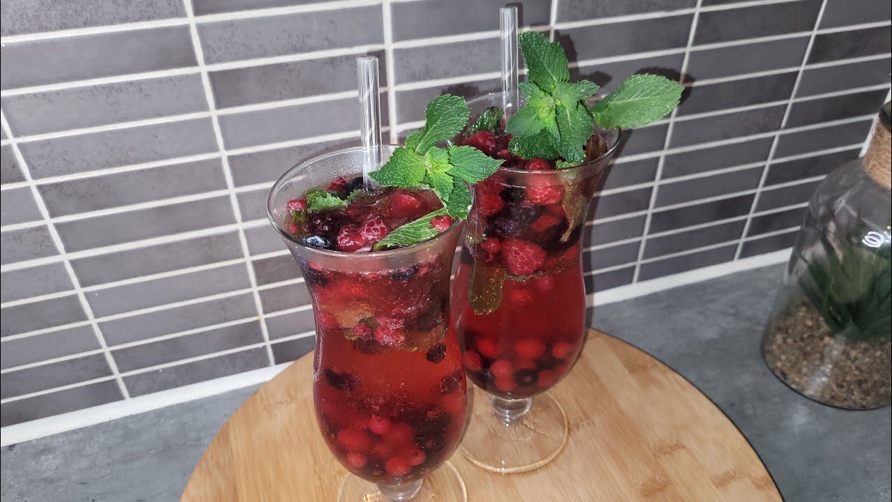 Cocktail sans alcool fruits rouges 🍹