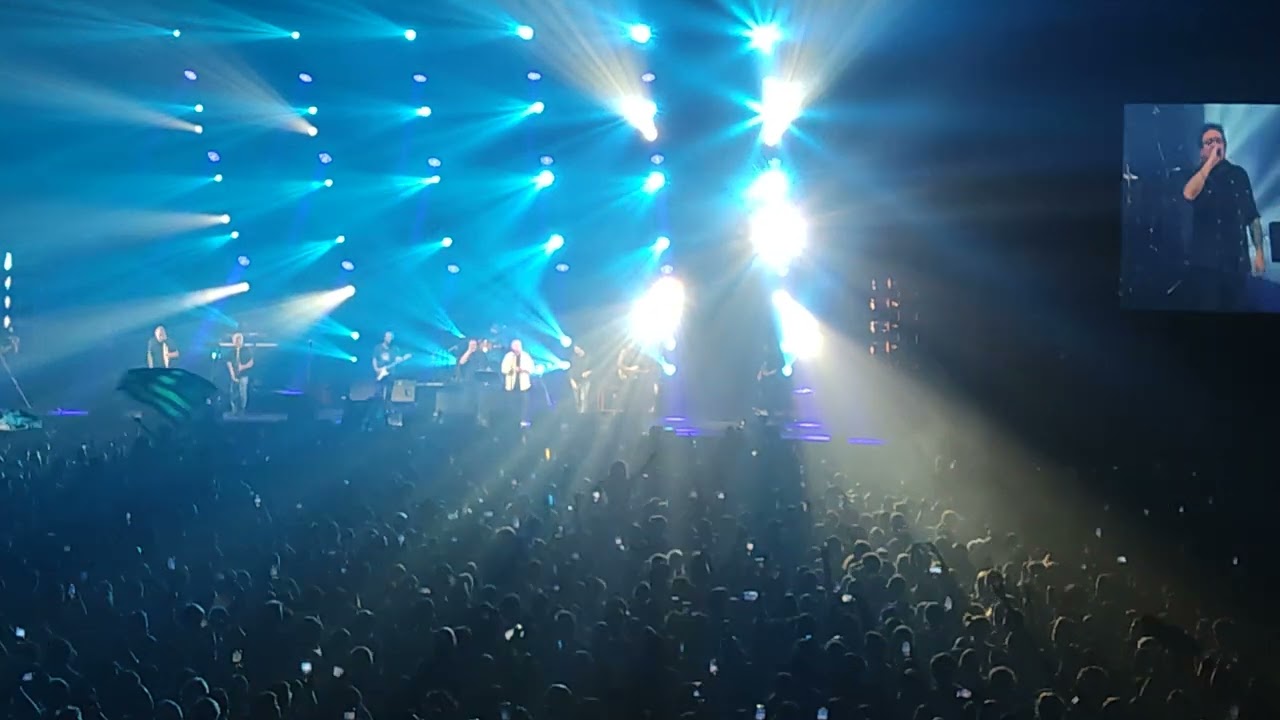 La Vela Puerca con Cacho Ramos en el Antel Arena