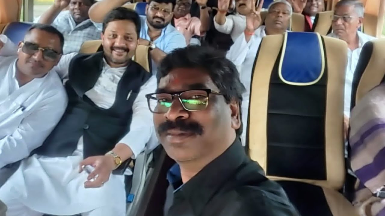 Jharkhand Political Crisis: UPA MLAs led by CM Hemant Soren leave in 3 buses, watch!