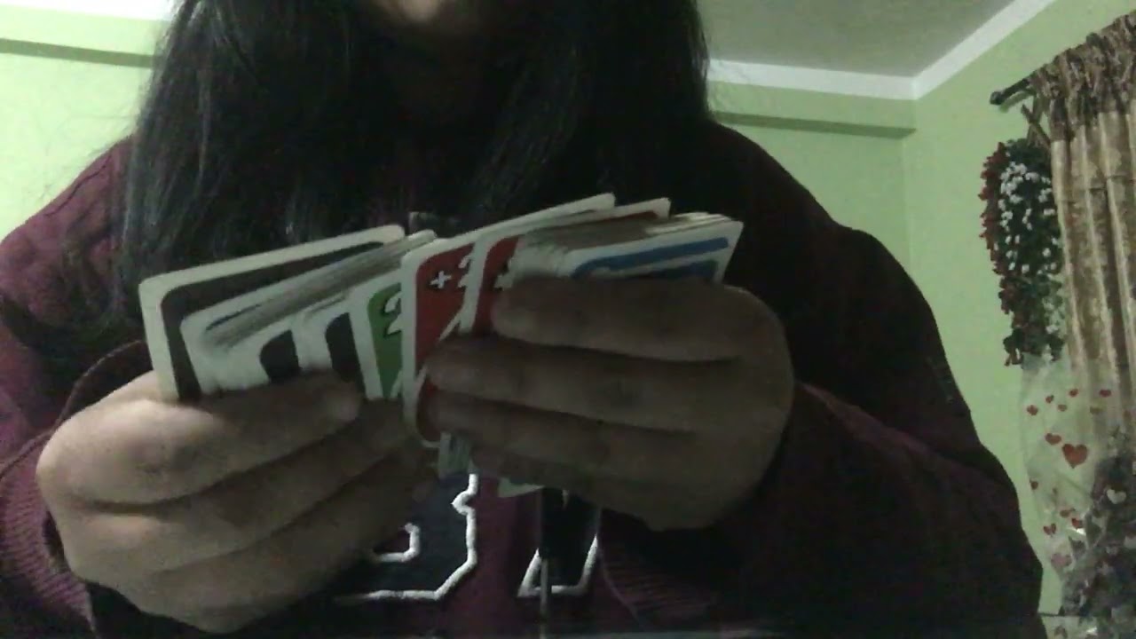 Asmr random tapping and scratching🥸