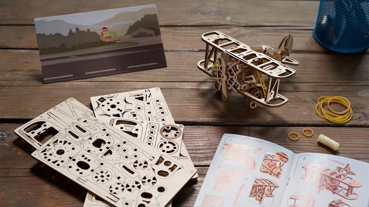 UGEARS &lsquo;MINI-BIPLANE&rsquo;