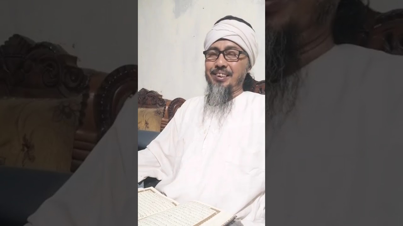 Allaah SWT Yang menjadikan para Sahabat Nabi supaya kita mencontoh dan menjadikan kita faham 
