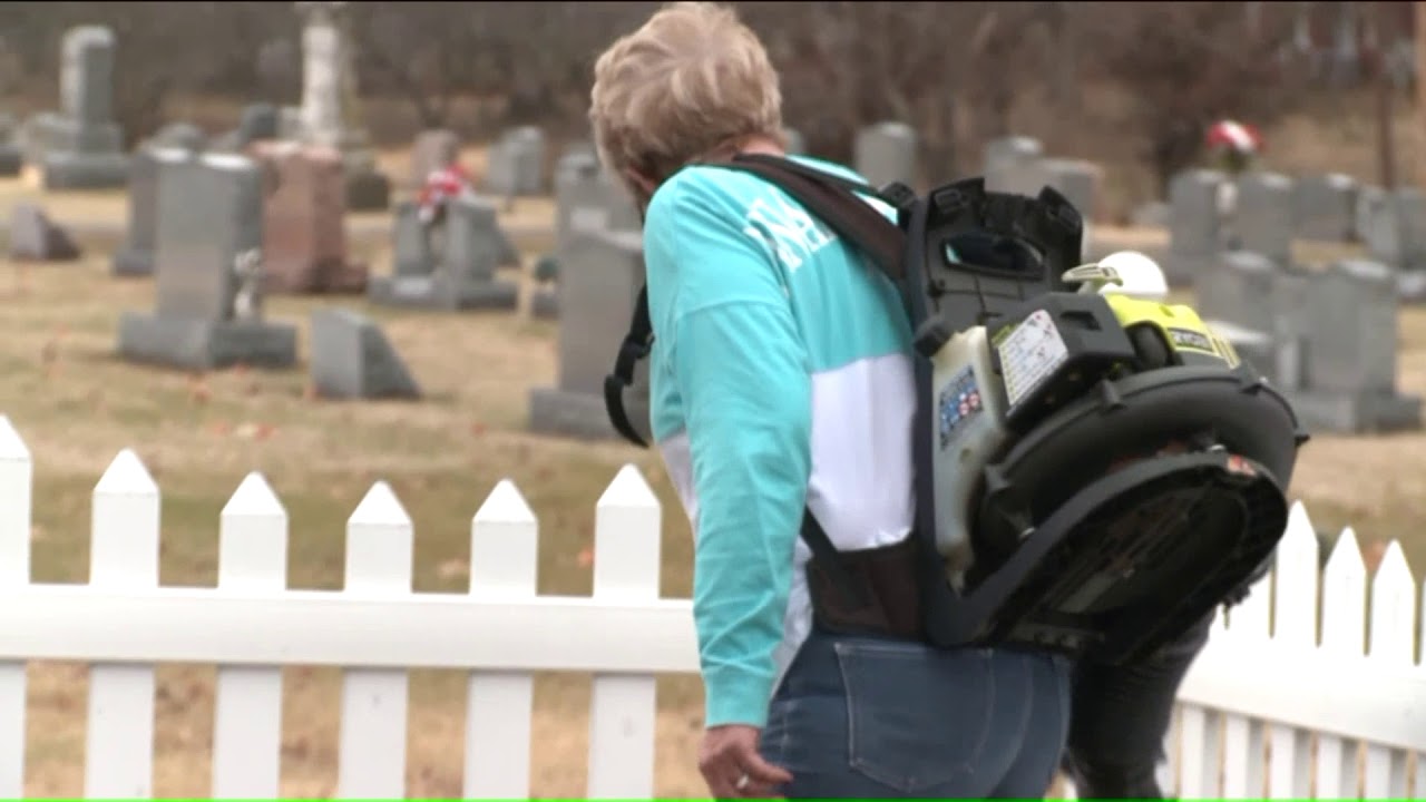 Lawn care company blast bill to ban gas powered leaf blowers