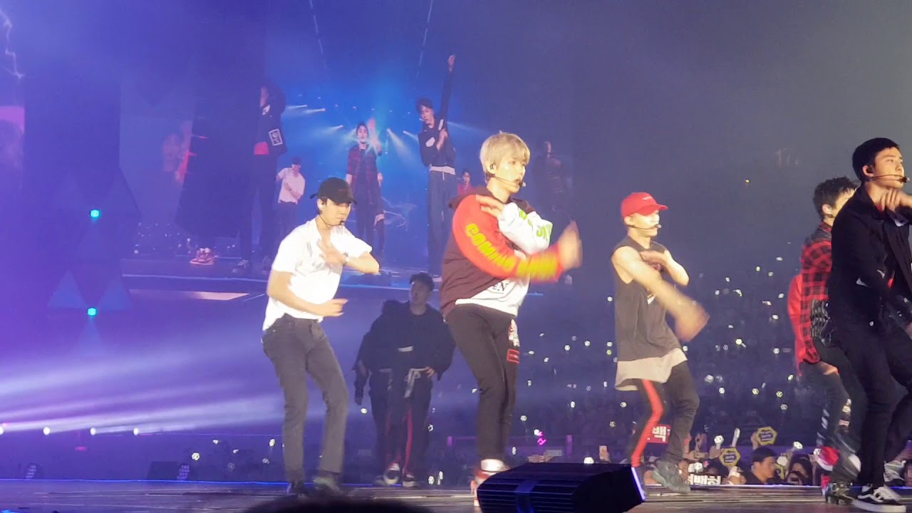180602 The ElyXiOn in Hong Kong - Coming Over + Run This + Drop That + Power