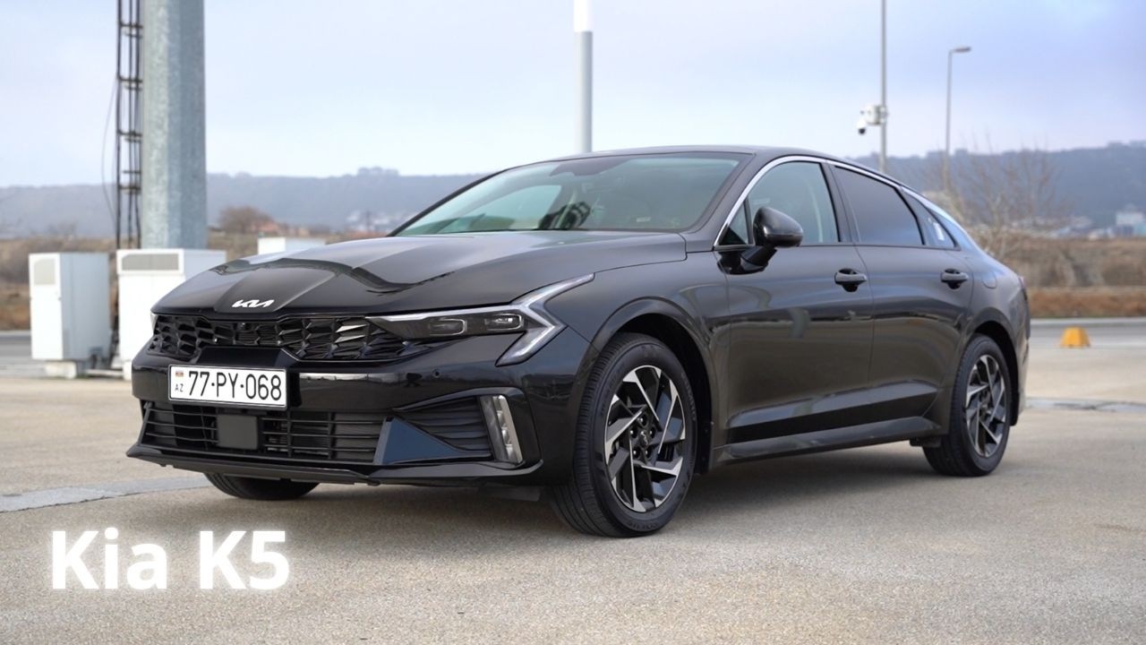 Kia K5 2.0 Hybrid | Camry'dən daha yaxşı? | Rəsmi diller versiyası. | İncələmə.