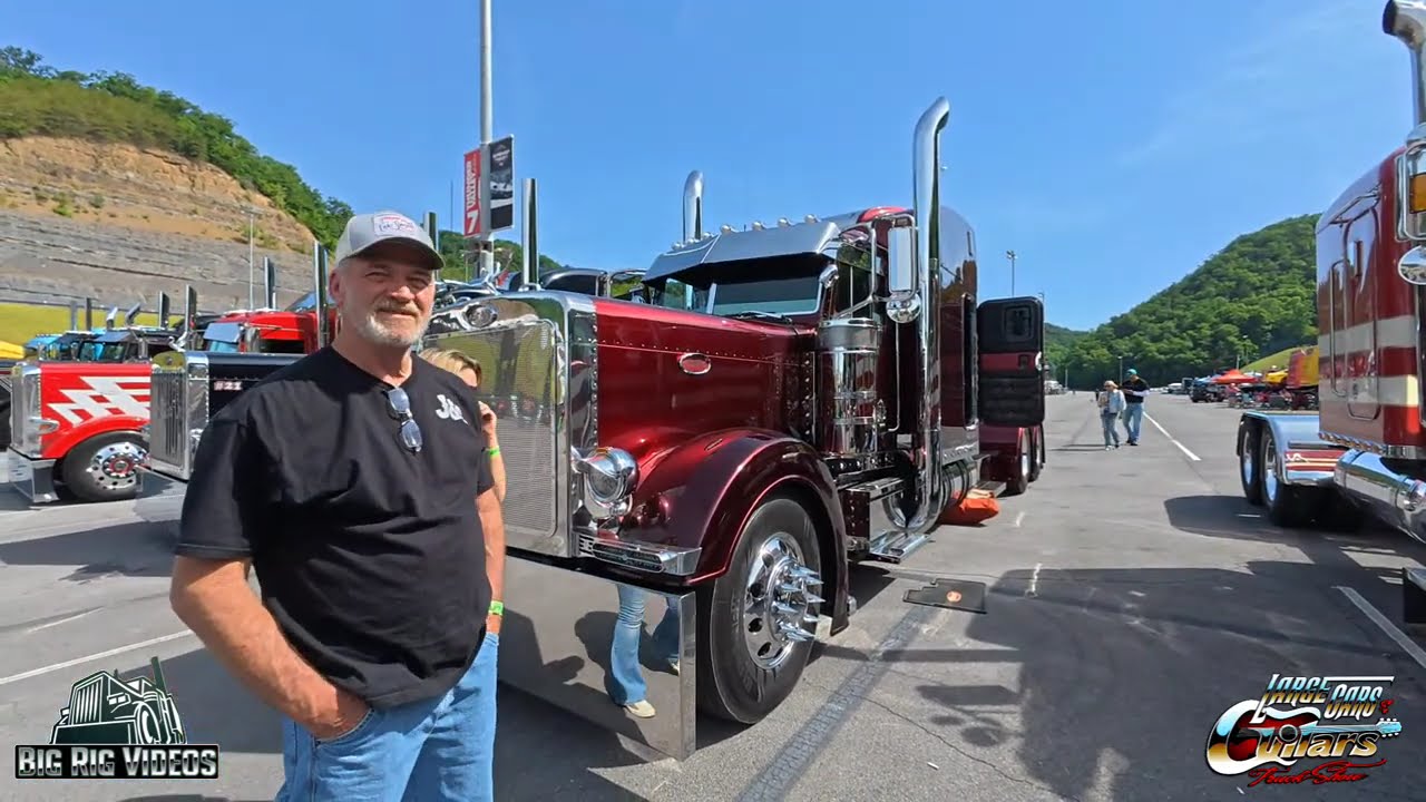 Wandering around the 2025 Largecars & Guitars Truck Show