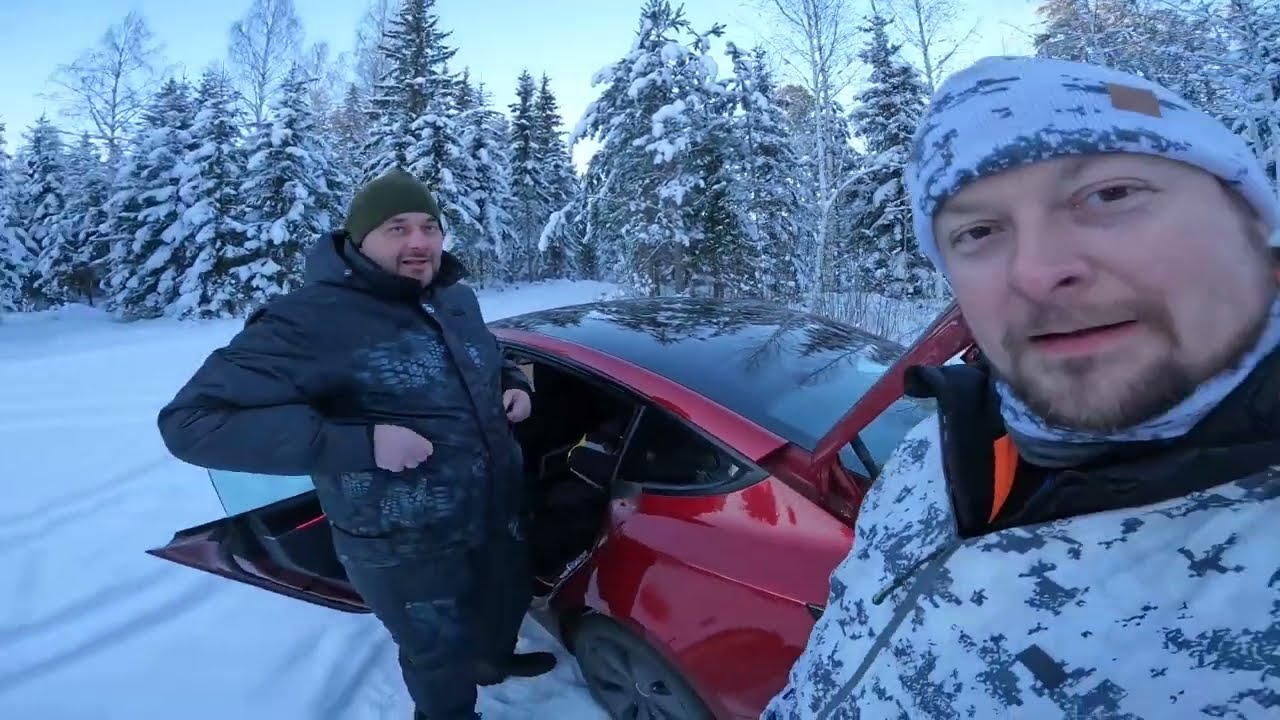 Hiihdettiin kesämökille pakkaseen selviytymään