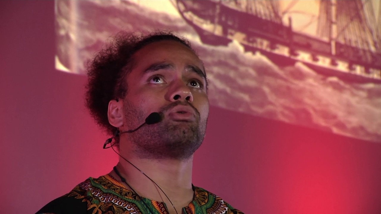 Questionnement d'un jeune Kanak sur l'avenir de son pays | Warren Naxue | TEDxNouméa