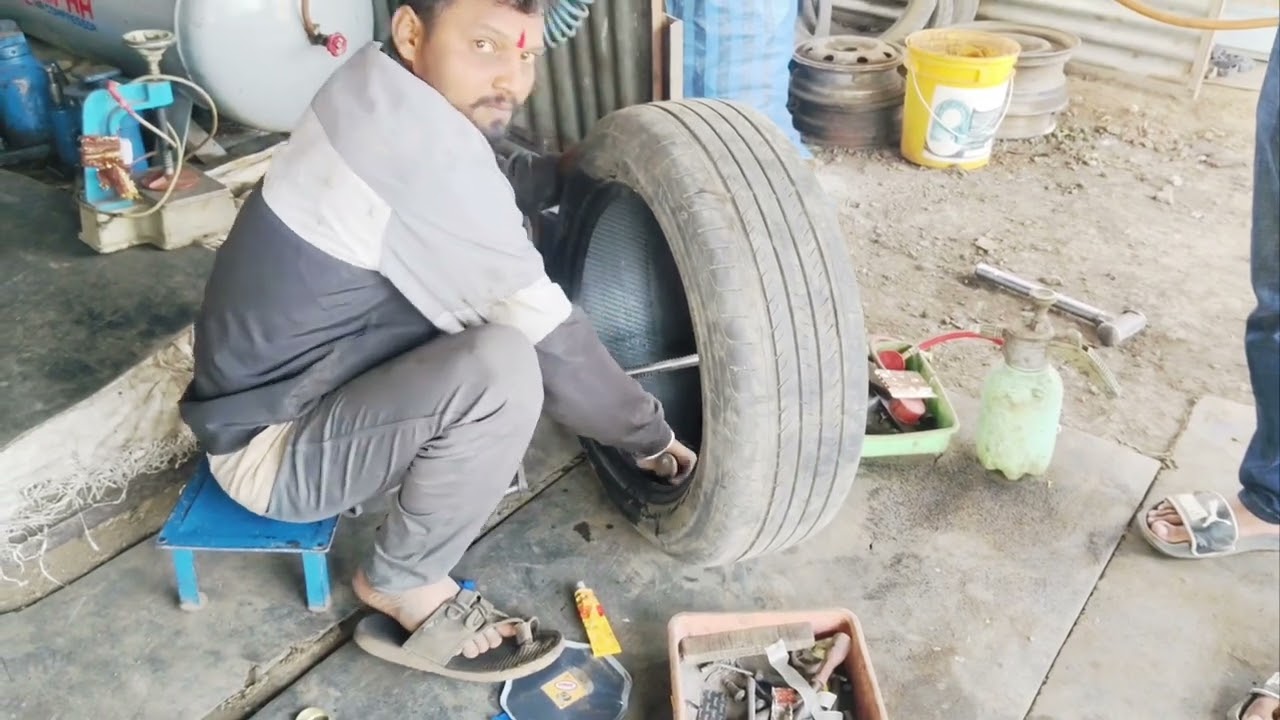 ट्यूबलेस टायर की कट बड़ी लगने के वजह से 3 पेज लगे