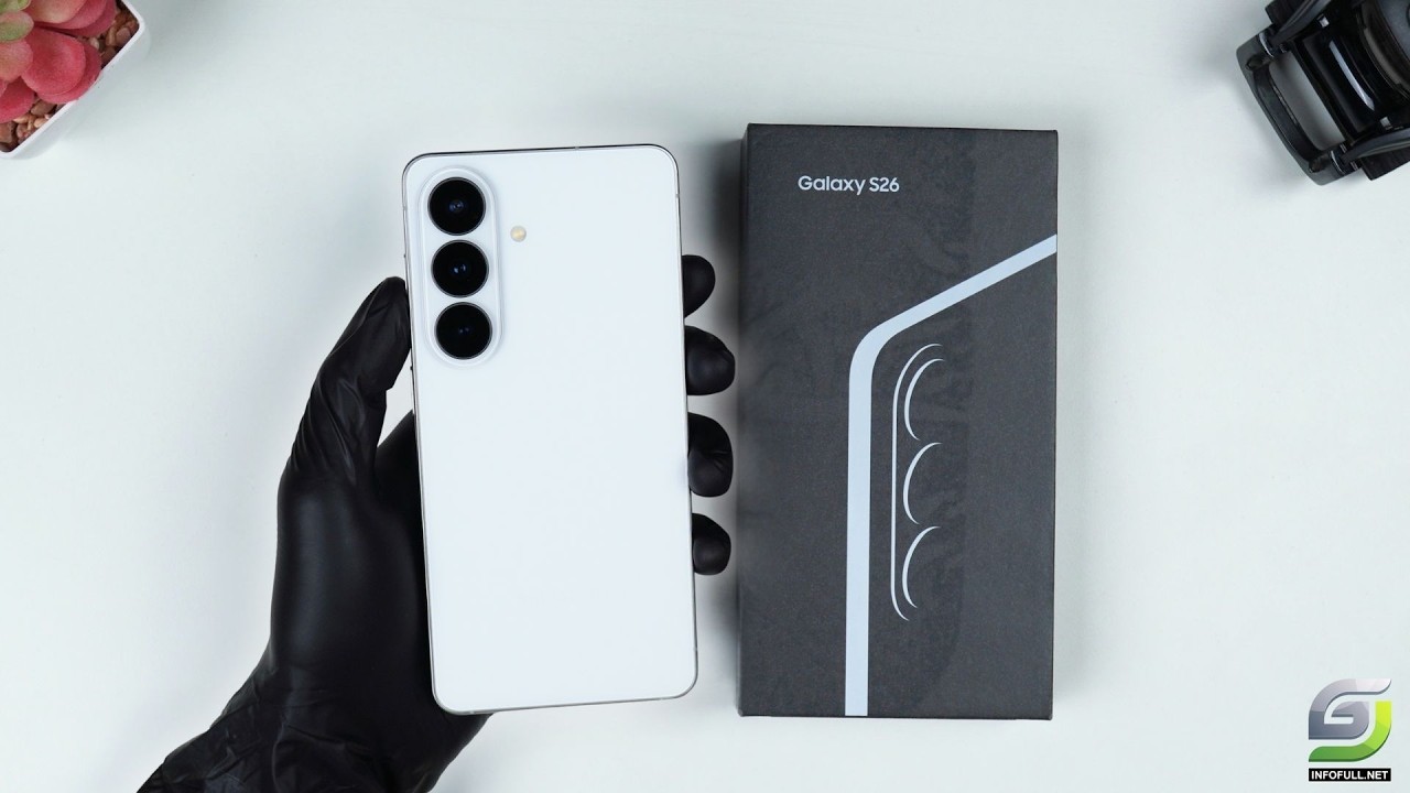 Samsung Galaxy S26 Unboxing | Hands-On, Antutu Benchmark, Camera Test & Design First Look
