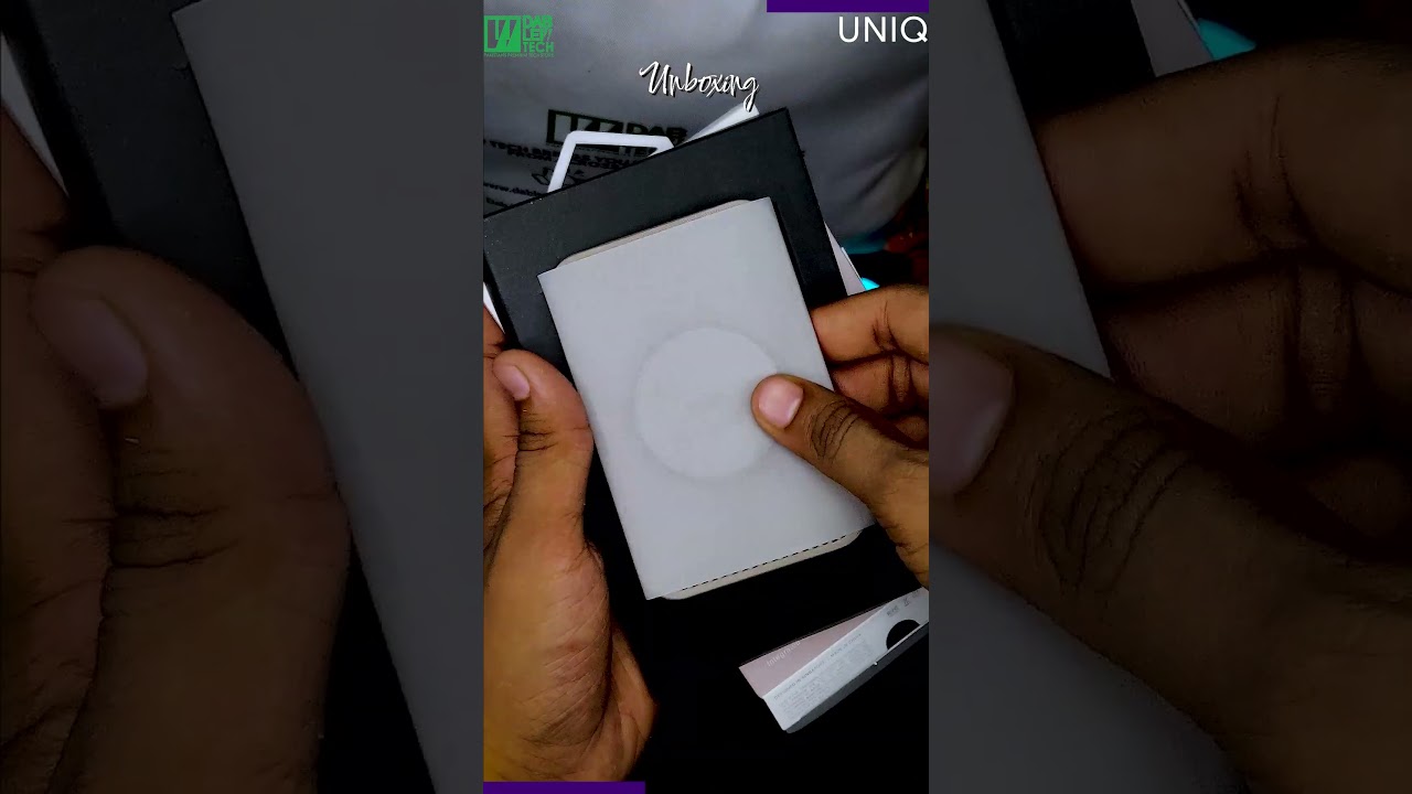 UNIQ Flixa: The Sleek and Secure Card Holder #shortsviral #shortsfeed
