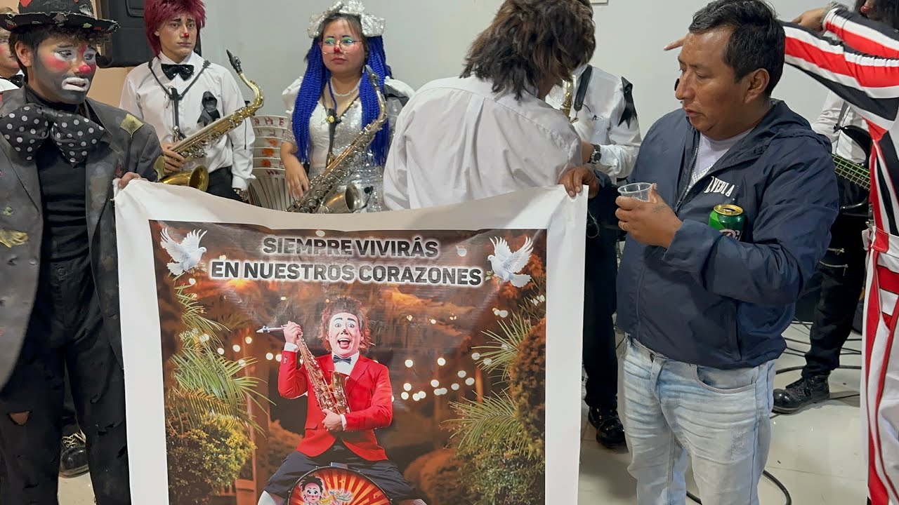 FAMILIARES Y AMISTADES DAN ÚLTIMO ADIÓS AL PAYASITO “TUKI TUKI”