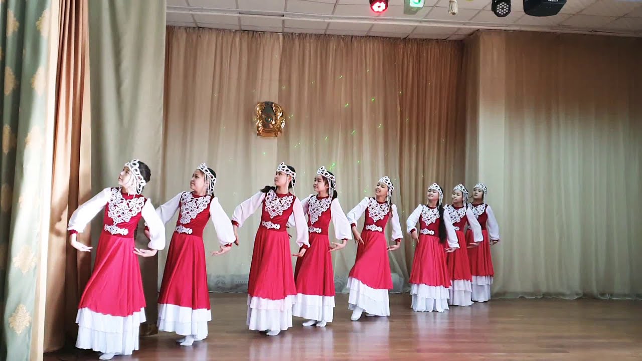 140- гимназия қазақ би