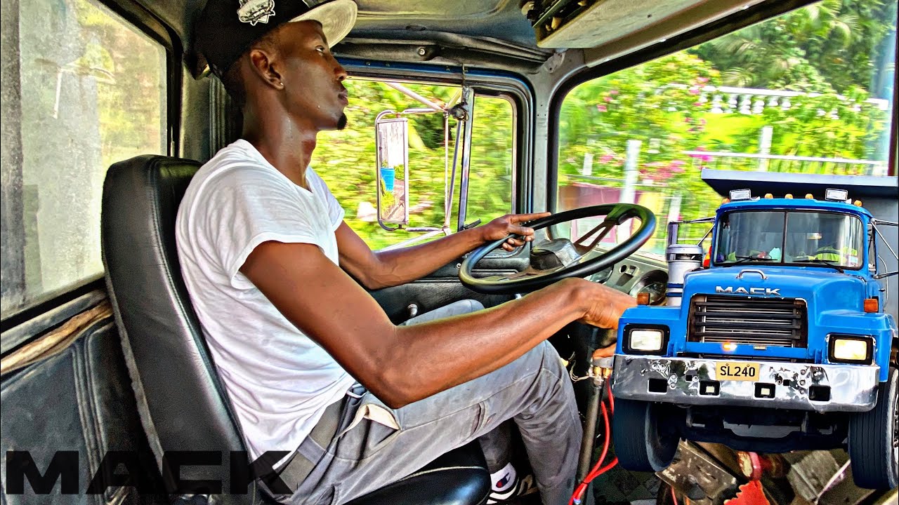 Deron /Mack with a Mack E-tech and a 15 speed Eaton fuller transmission hauling 23 tons of sand ￼