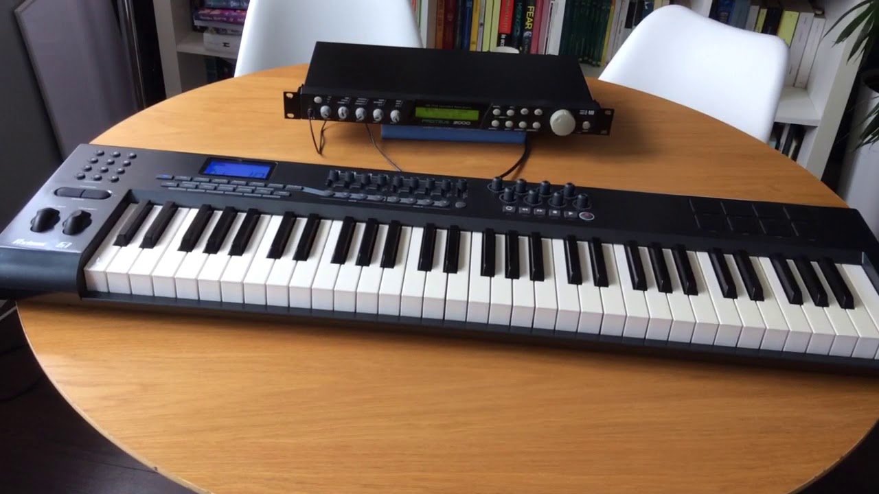 M-Audio Axiom 61 Keyboard E-MU Proteus 2000 Bristol