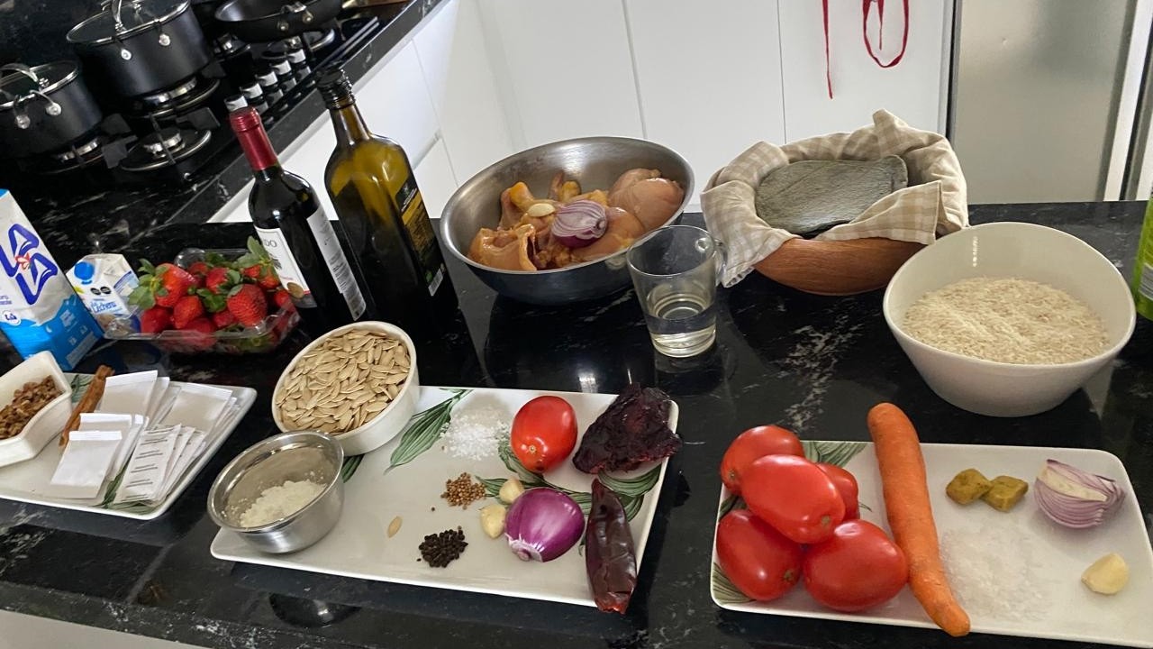 Pepián Casero Con Semilla de Calabaza Tostada y Arroz Rojo Como el de la Abuela 🥘