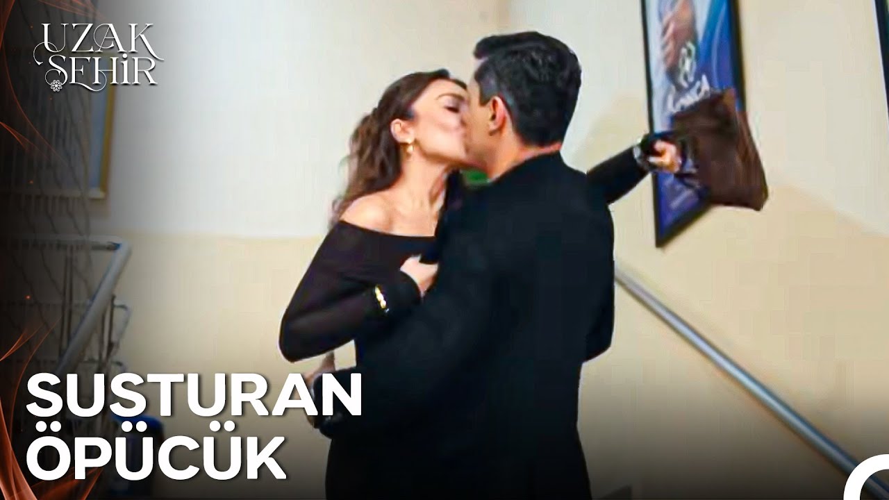 Nare'den Kıskançlık Krizini Durduran Hamle 🔥 - Uzak Şehir 49. Bölüm