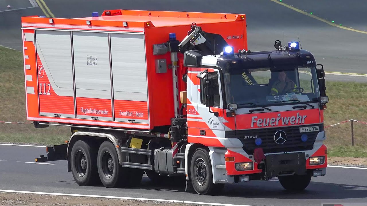 [GROSSEINSATZ FLUGHAFENFEUERWEHR FRANKFURT] - Einsatzfahrten der Werkfeuerwehr Fraport -