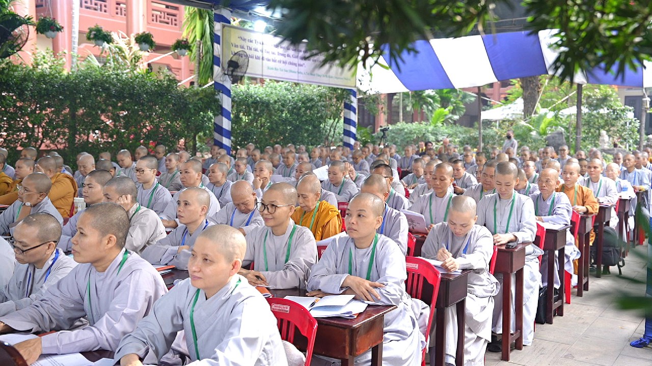 Buổi Bế Mạc Khoá Bồi Dưỡng Luật Học Lần II - 2025 (P1).
